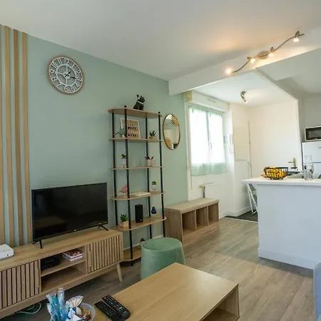 Apartment Le Zephyr - Charme Urbain & Confort