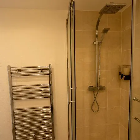 Apartment Le Zephyr - Charme Urbain & Confort *