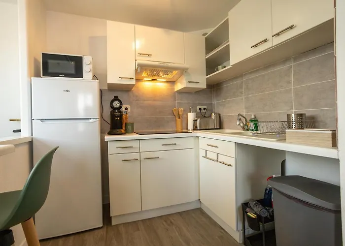 Le Zephyr - Charme Urbain & Confort Apartamento